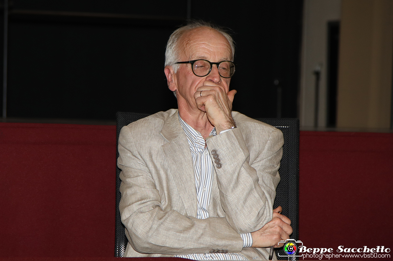 VBS_8773 - Incontro 'Invecchiare senza diventare vecchi'.jpg